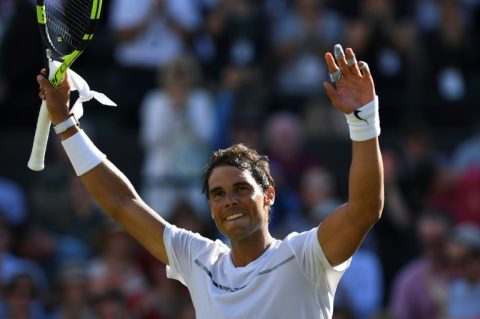 Rafael Nadal thắng dễ ở vòng 1 Wimbledon