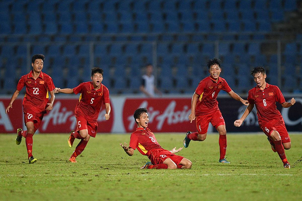 CHÙM ẢNH: U15 Việt Nam ăn mừng cảm xúc sau khi giành chiến thắng trước U15 Australia