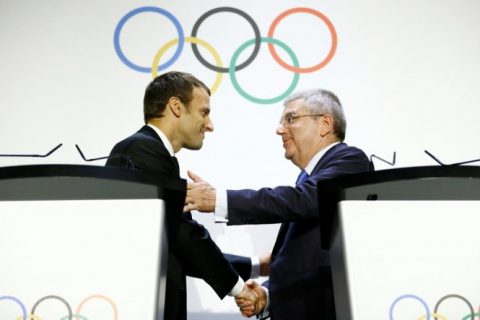 Paris giành quyền đăng cai Olympic 2024 trong tranh cãi và lo ngại khủng bố