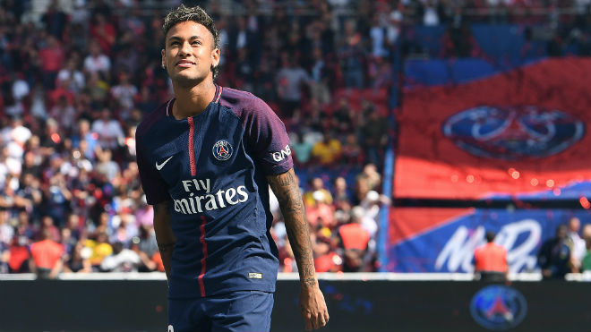Tham vọng lật đổ Messi-Ronaldo, Neymar yêu cầu PSG mua ngay ngôi sao này về đá cặp với mình
