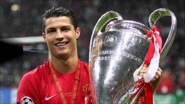 Ronaldo lại ‘nhớ’ Man United khi phải hầu tòa