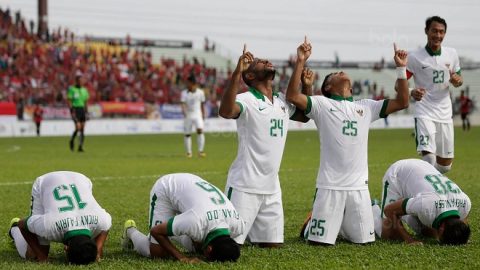 Nhọc nhằn đánh bại Timor Leste, U22 Indonesia tạm chiếm ngôi đầu của Việt Nam