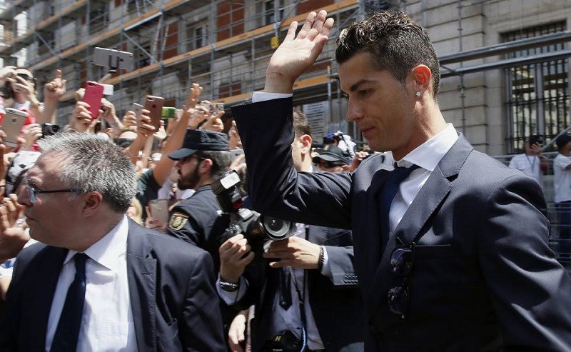 Ronaldo tuyên bố cực đanh thép sau buổi hầu tòa trốn thuế khiến tất cả nể phục