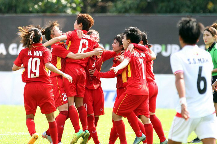 Vùi dập Malaysia 6 bàn không gỡ, ĐT Nữ Việt Nam lên ngôi tại SEA Games 29