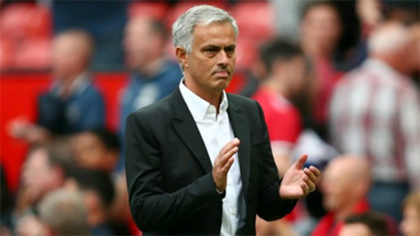 Toàn thắng sau 3 trận, Mourinho từ chối nhận công lao về mình