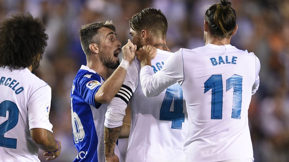 Nhận thẻ đỏ trận khai màn La Liga, Ramos ghi danh lịch sử theo cách không ai muốn