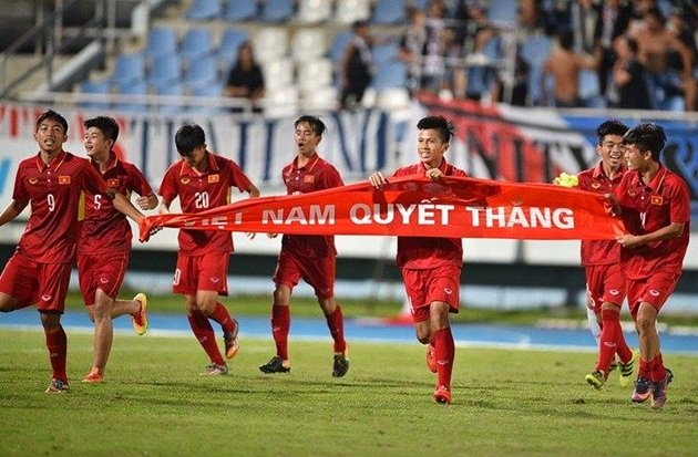 U16 Việt Nam vs U16 Campuchia: Ngán thời tiết, sợ độ cao
