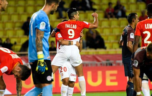 Falcao tiếp tục ghi bàn, Monaco vẫn nhận cái kết đắng ngắt ở những giây cuối cùng trên sân nhà