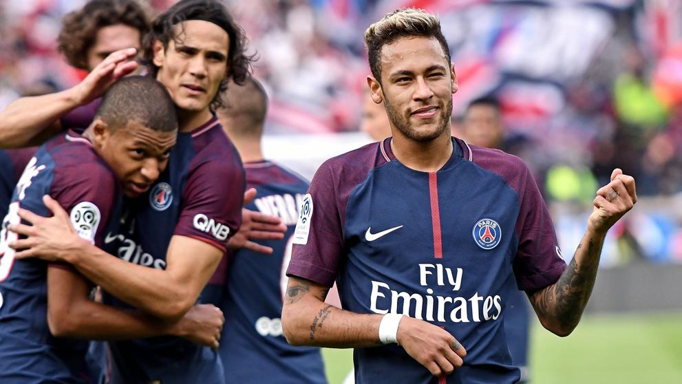 Đồng đội phẫn nộ với những đặc quyền như “ông hoàng” của Neymar ở PSG