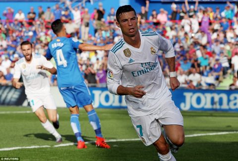 Ronaldo giải cơn khát bàn thắng, Real nhọc nhằn vượt ải Getafe
