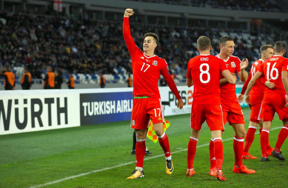 Không Gareth Bale, Xứ Wales vẫn giành “nửa tấm vé” tới Nga mùa hè sang năm
