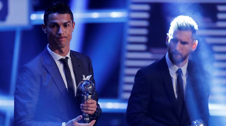 Ở tuổi 32 Ronaldo vẫn ngạo nghễ tuyên bố điều cực chất về anh và Messi sau khi ẵm danh hiệu The Best 2017