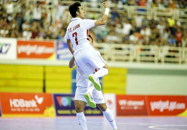 CHÙM ẢNH: ĐT futsal Việt Nam giành chiến thắng đầy kịch tính trước Indonesia khi trận đấu chỉ còn 32 giây