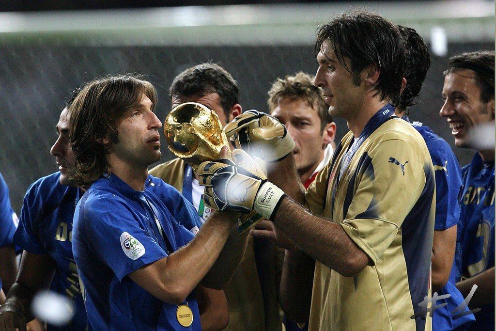 Pirlo giải nghệ, đội hình Azzurri vô địch World Cup 2006 giờ còn lại những ai?