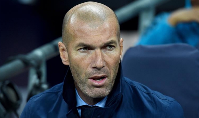 Thua thảm 2 trận liên tiếp, Zidane vẫn mạnh miệng tuyên bố: “Chúng tôi không hề gặp khủng hoảng”