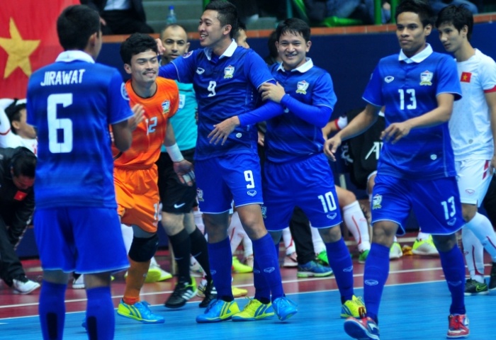 Ghi một lèo 7 bàn, hung thần của Việt Nam lọt vào chung kết Futsal Đông Nam Á