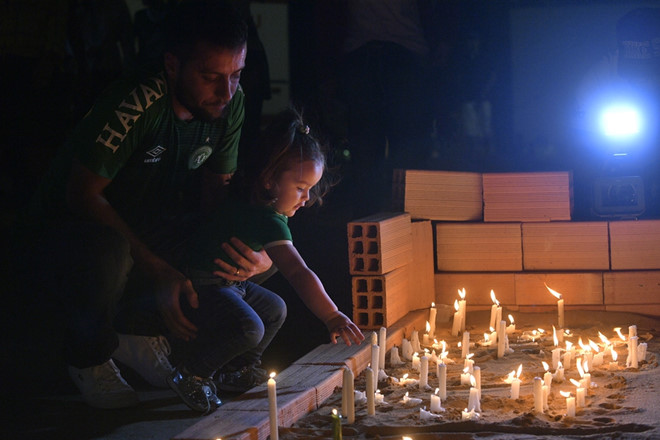 Tròn 1 năm sau thảm kịch Chapecoense: Nỗi buồn của những người ở lại