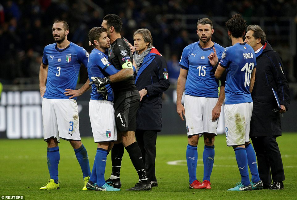 Mất vé dự World Cup trong tủi hổ, Buffon và hàng loạt trụ cột tuyên bố giã từ ĐT Italy trong nước mắt