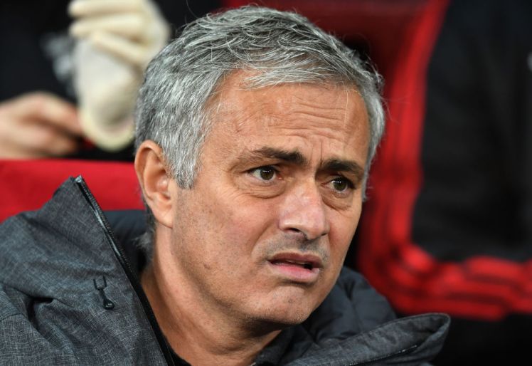 MU nhận hung tin: Mourinho bất ngờ phải hầu tòa ngay trước thềm đại chiến với Chelsea