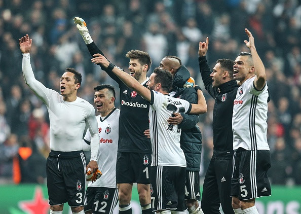 ‘Hàng thải’ Real tỏa sáng rực rỡ giúp Besiktas làm nên lịch sử tại Champions League