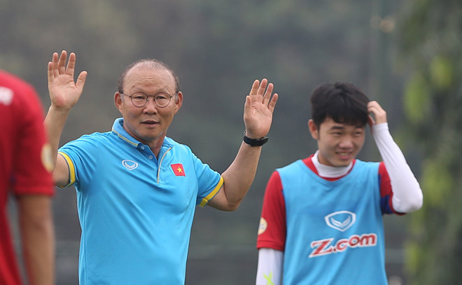 Chuyên gia châu Á: Triết lý của HLV Park Hang Seo chỉ phù hợp với những đội bóng yếu như Singapore