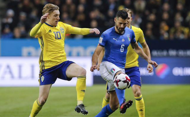 Italia vs Thụy Điển, 02h45 ngày 14/11: Nỗi buồn người La Mã?
