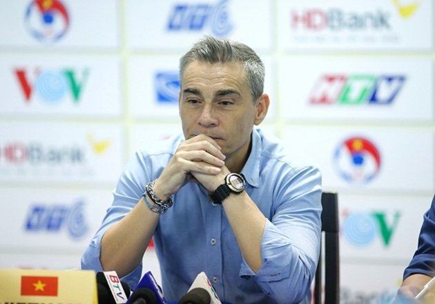Thảm bại trước người Mã, HLV ĐT Futsal Việt Nam bất ngờ đưa ra quyết định “lạ mà quen”