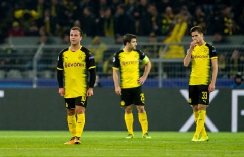 Tấn công như vũ bão, Dortmund vẫn để nhược tiểu cưa điểm trên sân nhà, xa dần tấm vé vào knock-out