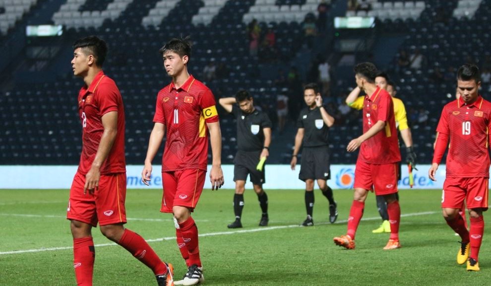U23 VN nhận mưa chỉ trích sau thất bại; HLV Lê Thụy Hải khẳng định nhiều cầu thủ không xứng đáng góp mặt