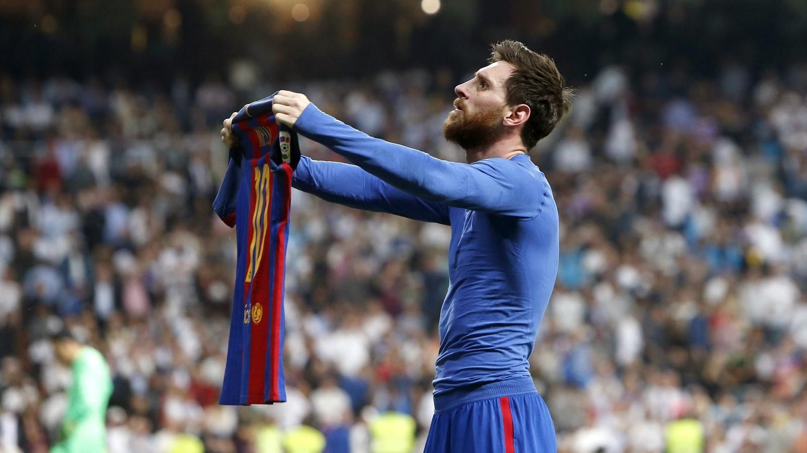 Messi ngạo nghễ ăn mừng tại Kinh điển lọt vào Top những khoảnh khắc tuyệt vời nhất 2017