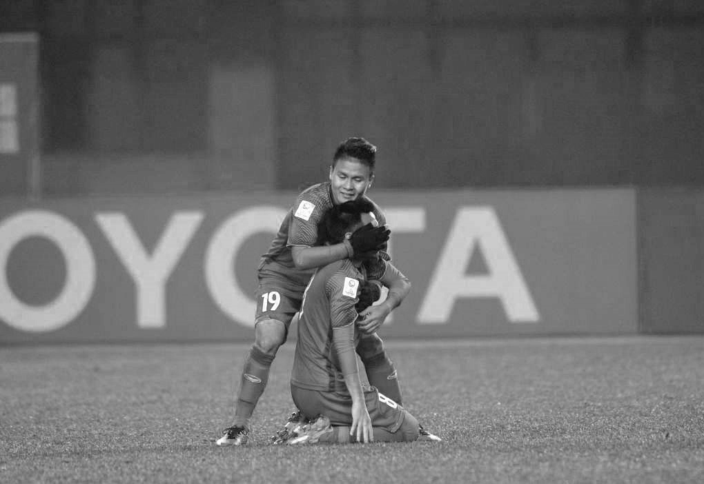 “Người hùng thầm lặng” của U23 VN gạt nỗi đau mất người thân ra sân thi đấu khiến cả nước nể phục