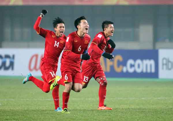 NÓNG: 2 ngôi sao U23 Việt Nam bị kiểm tra doping sau thắng sốc Iraq