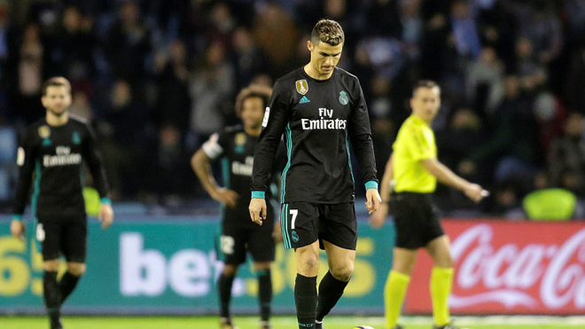 Real chán nản, M.U chê bai, Ronaldo cay đắng nhờ vả Chelsea