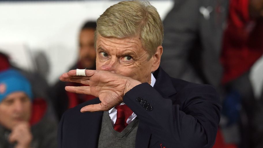 NÓNG: Vạ miệng “đá đểu” trọng tài, Arsene Wenger chính thức bị FA sờ gáy