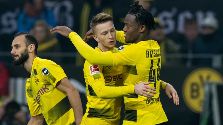 “Hàng thừa” Chelsea tiếp tục nổ súng, Dortmund giành trọn 3 điểm mừng ngày Reus tái xuất