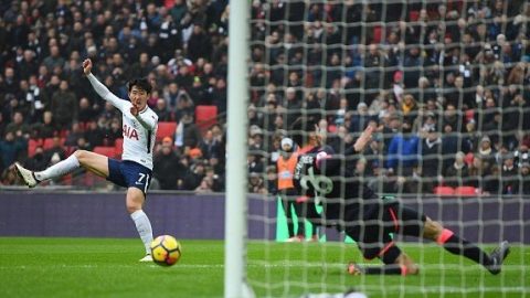 “Ronaldo Hàn” lập cú đúp, Tottenham nắm chắc một suất trong Top 4