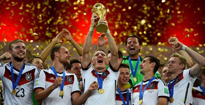 Trong khi các nước kêu trời vì ít tài năng thì Đức có thể đá World Cup với 4 đội hình mạnh kinh hoàng!