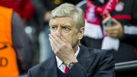 Điểm lại 10 nỗi thất vọng lớn nhất trong sự nghiệp cầm quân của Arsene Wenger