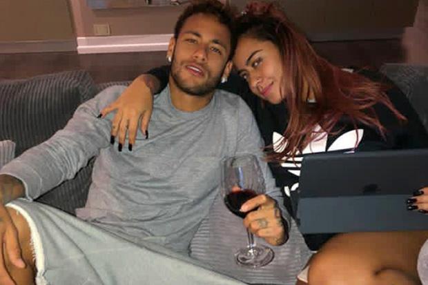 Khó tin: Neymar và ‘lời nguyền’ mang tên “ngày sinh nhật em gái”
