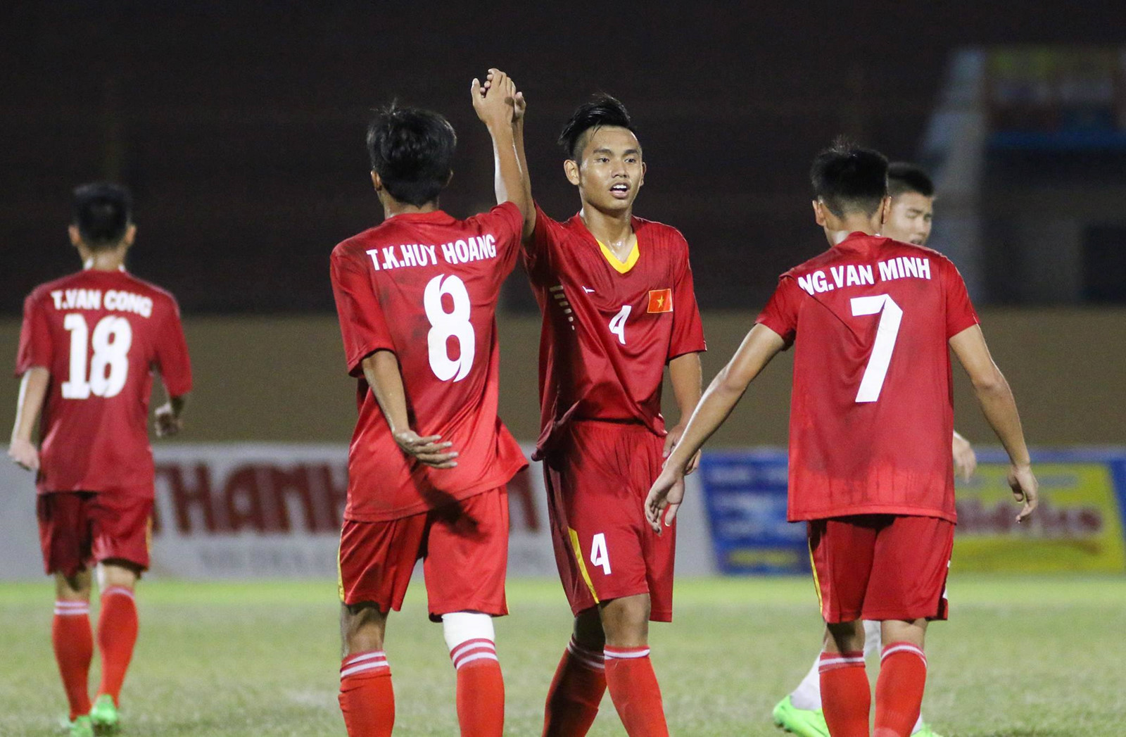 Hạ đẹp “đàn em” của Công Phượng, U19 Việt Nam CHÍNH THỨC lên ngôi tại giải U19 Quốc tế 2018 sớm một vòng đấu