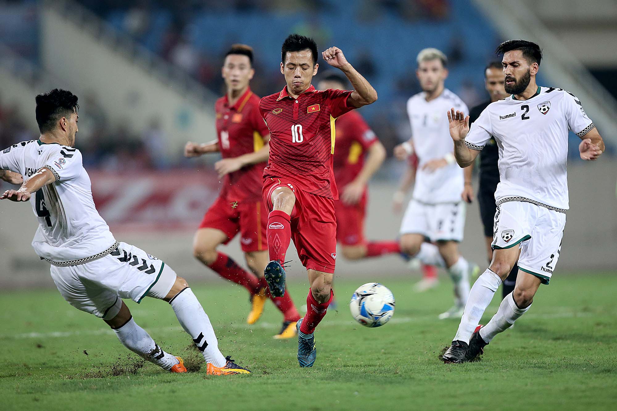 Một số giải đấu bóng đá sắp được phép cá độ hợp pháp ở Việt Nam