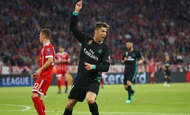 Ronaldo vẫn đi vào lịch sử Champions League mặc dù sút không trúng đích lần nào