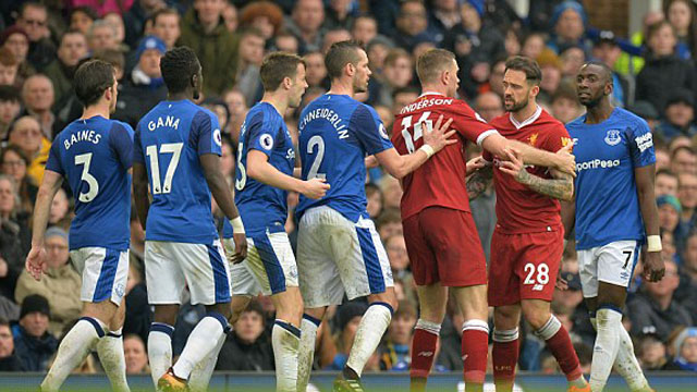 Kết quả Everton vs Liverpool: Rooney “điên tiết”, giằng co kịch liệt