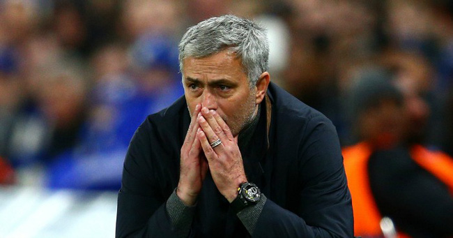 CỰC NÓNG: MU bất ngờ sa thải Mourinho, bổ nhiệm người cũ của Chelsea
