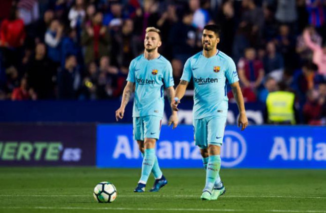Thua ngẹt thở Levante, Barca vỡ mộng bất bại ở La Liga