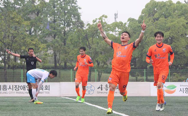 Vượt mặt cả Xuân Trường, cựu tiền đạo U23 Việt Nam đang tỏa sáng rực rỡ trên đất Hàn khiến cả đất nước tự hào