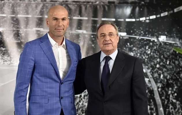 TOÀN CẢNH buổi họp báo từ chức của Zinedine Zidane khiến cả thế giới Sốc nặng