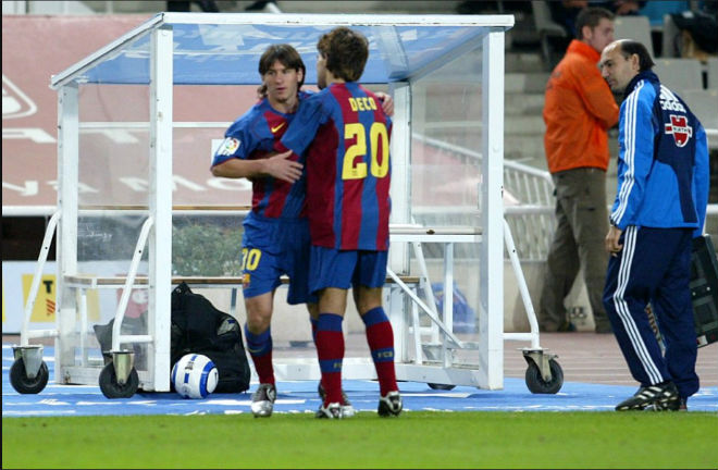 Ngày này 14 năm trước Messi ra mắt Barca: Thiên tài lộ diện, thế giới ngả nghiêng