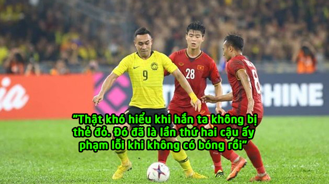 Fan Malaysia “điên tiết”: ‘Đáng lẽ cậu ta đã bị đuổi khỏi sân’