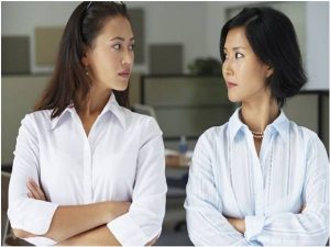 Ý nghĩa giấc mơ thấy đồng nghiệp và con số liên quan